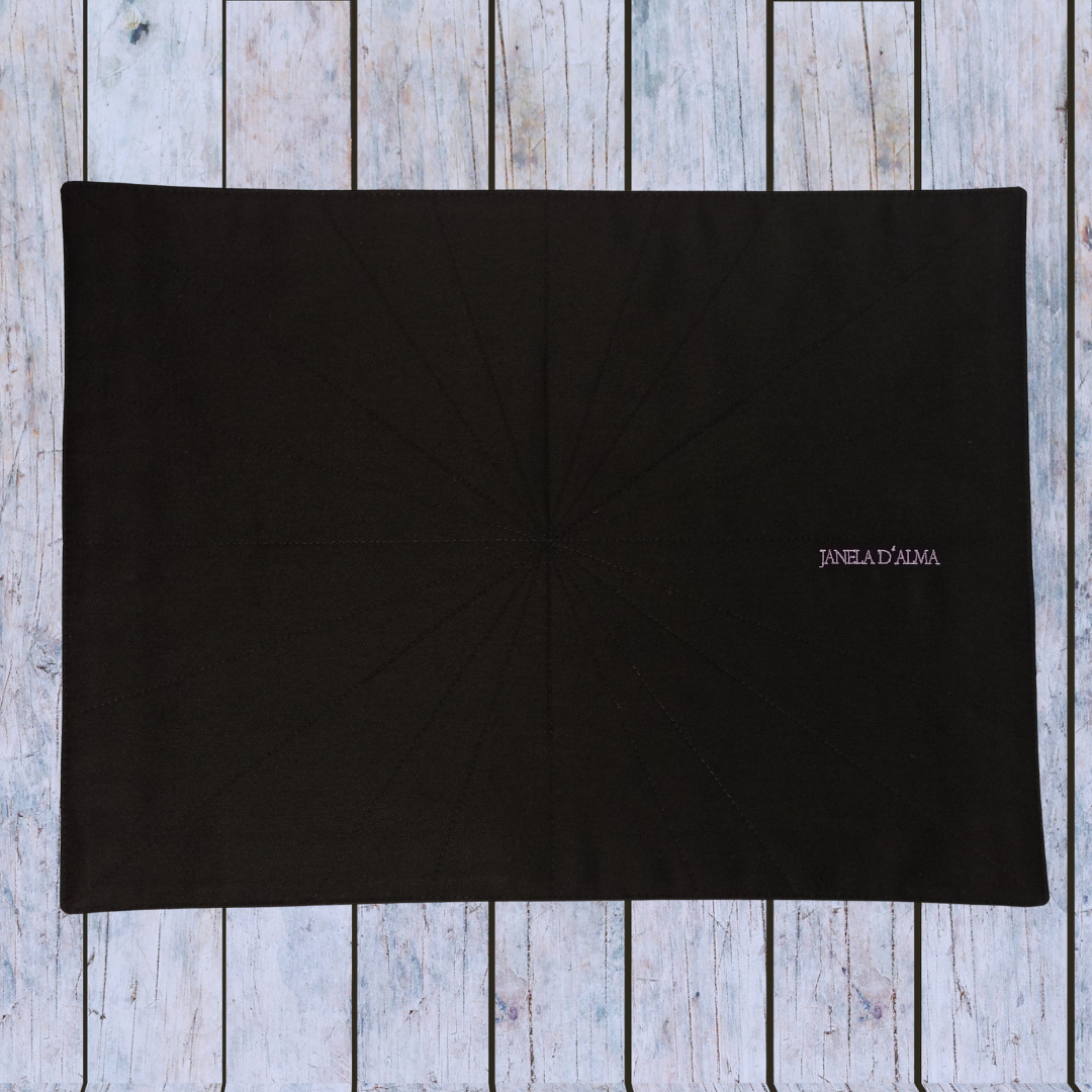 Black Placemat Lavander with Cork_Back