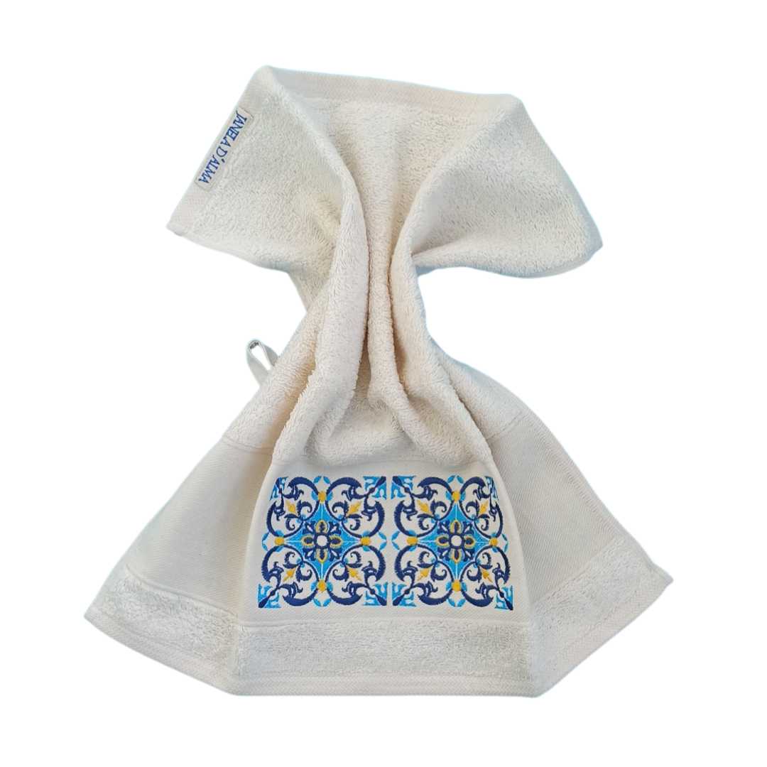 Cream Kitchen Hand Towel Tile 3