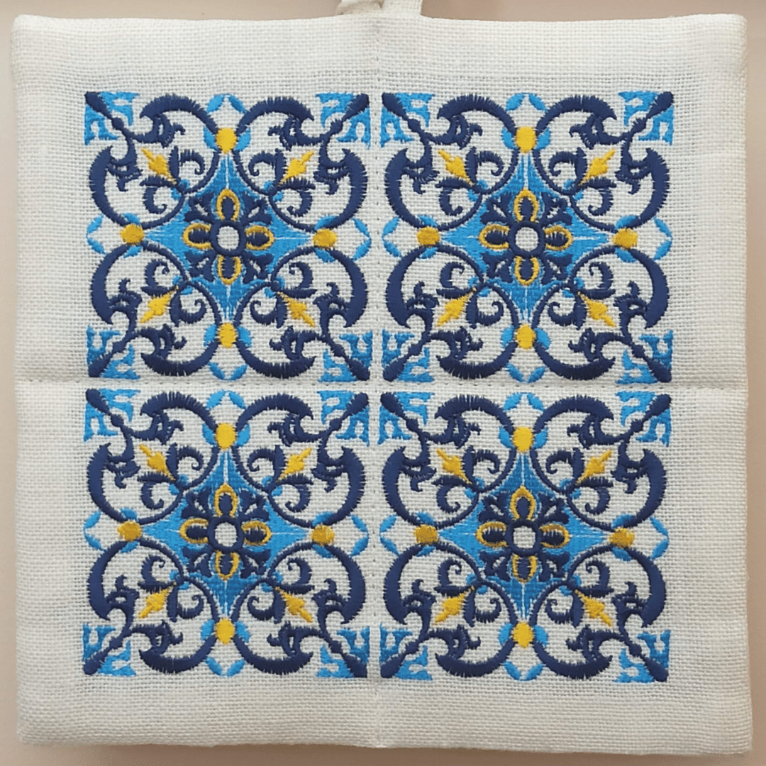 Linen Potholder Portuguese Tile - Front Image Details