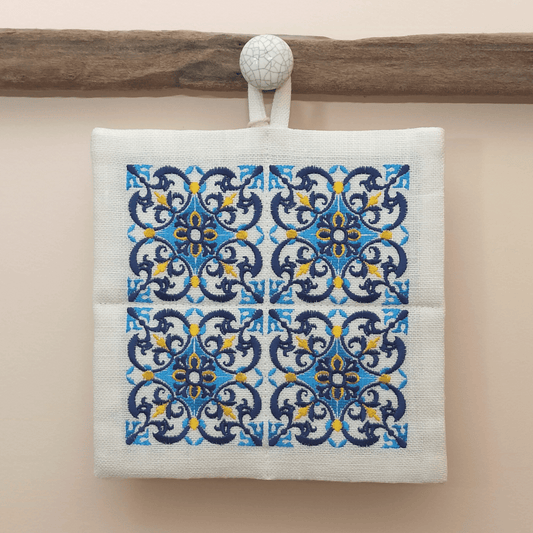 Linen Potholder Portuguese Tile - Front Image