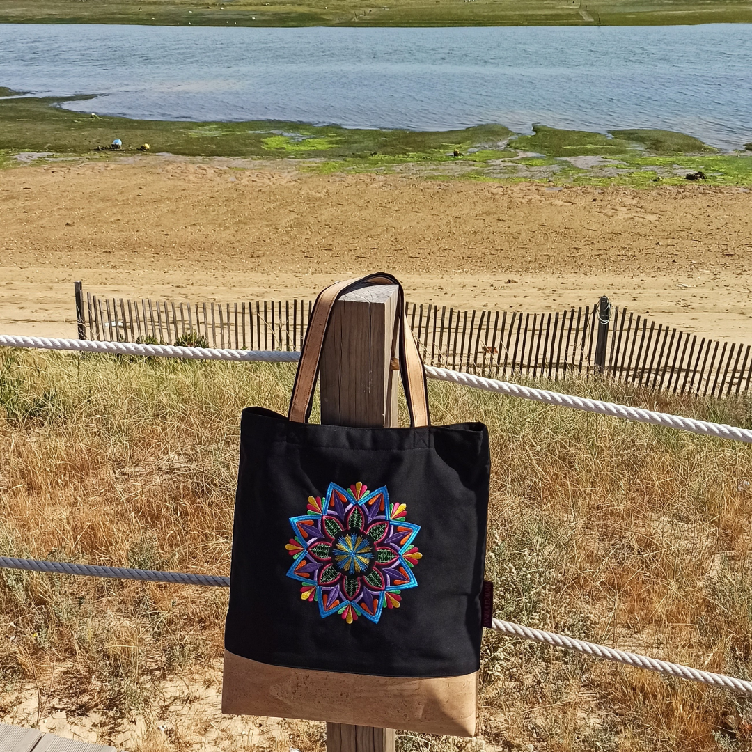 Women Black Shoulder Bag Mandala with Cork Base in Natural Color